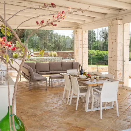 Trullo Dei Sogni Con Piscina E Jacuzzi Apartamento San Michele Salentino