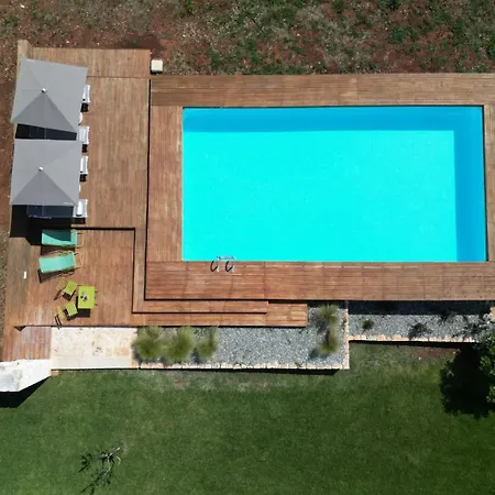 Trullo Dei Sogni Con Piscina E Jacuzzi סן מיקלה סלנטינו