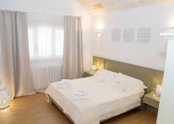 Trullo Dei Sogni Con Piscina E Jacuzzi