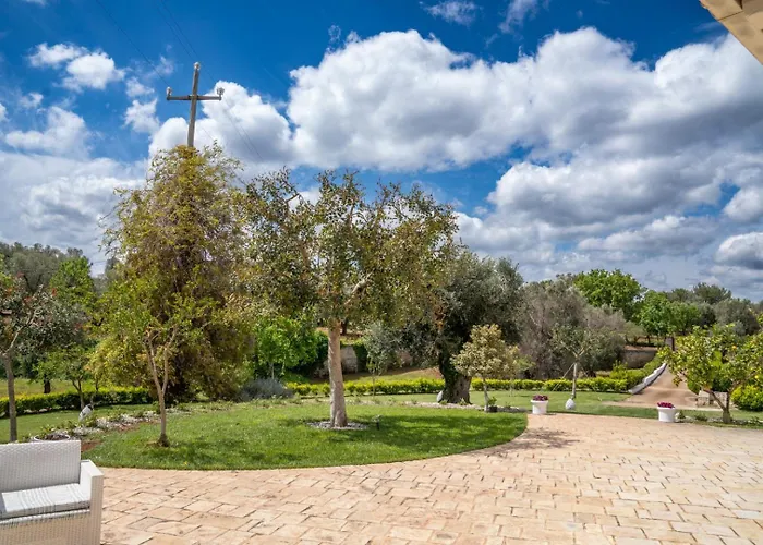 Trullo Dei Sogni Con Piscina E Jacuzzi