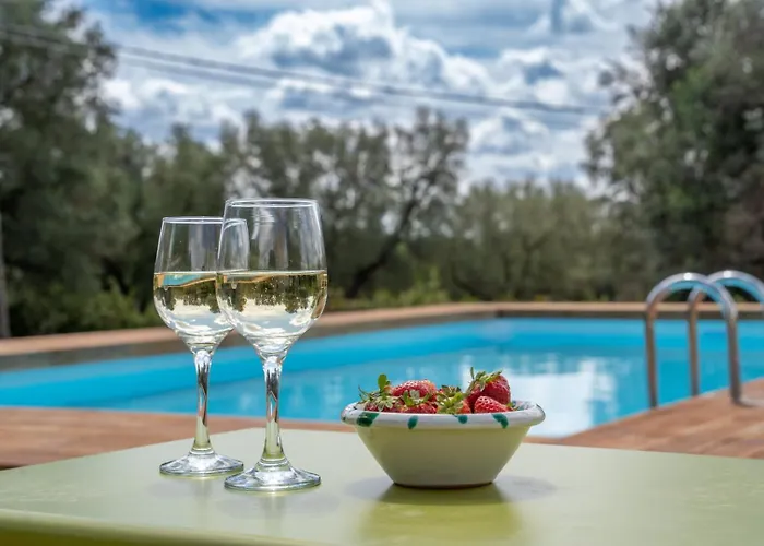 Trullo Dei Sogni Con Piscina E Jacuzzi San Michele Salentino